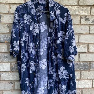 Blue Floral Hawaiian Buttondown Shirt